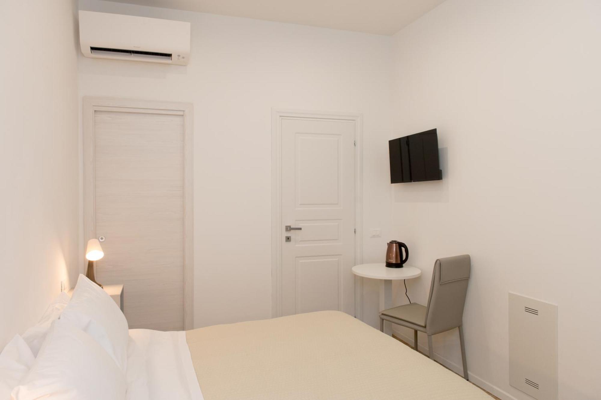 בולוניה Posterla22 Ensuite Rooms מראה חיצוני תמונה